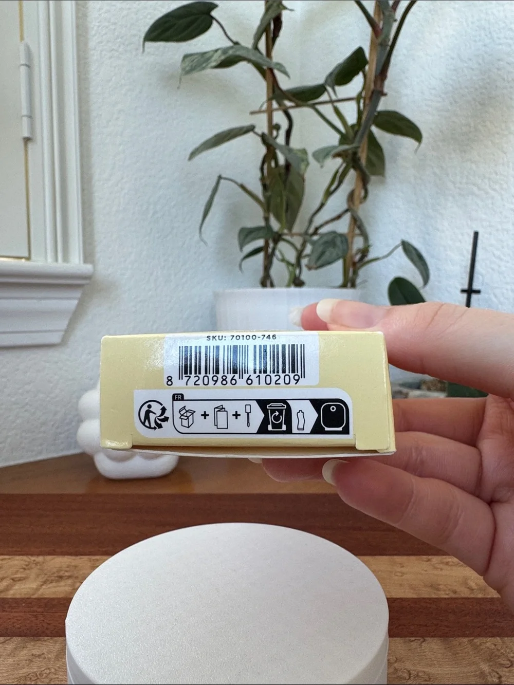 Gisou Honey-Infused Lip Oil — mango passion punch Nourishing Gloss